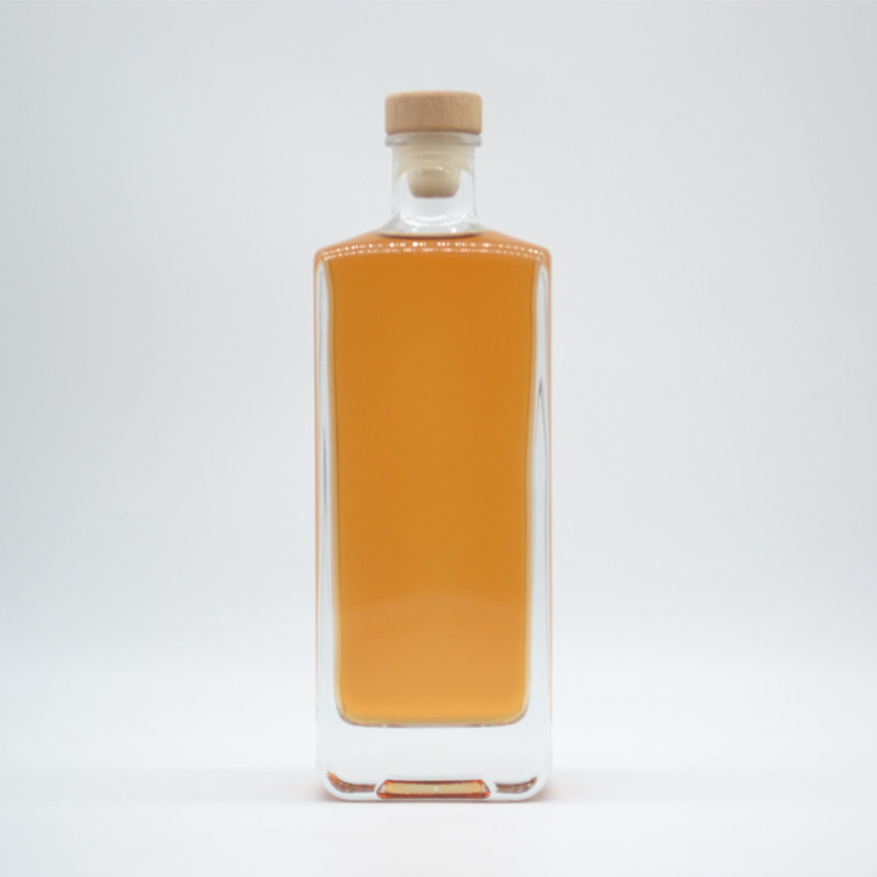 Botella de licor de vidrio cuadrado personalizada para bebidas alcohólicas Gin Tequila Vodka 750ml/700ml/500ml