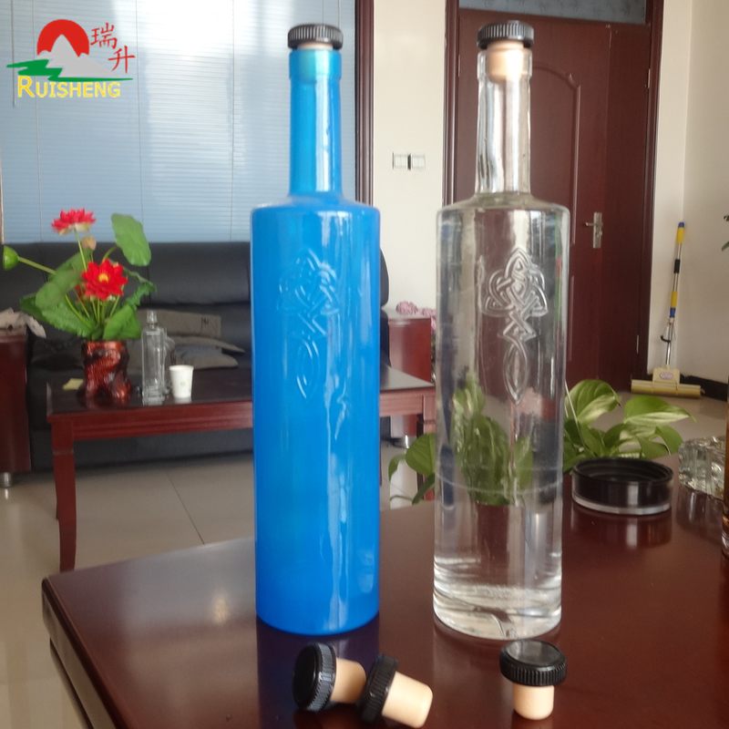 Material de vidrio de alta piedra 750 ml Botella de vidrio de forma cilíndrica para alcohol licoroso