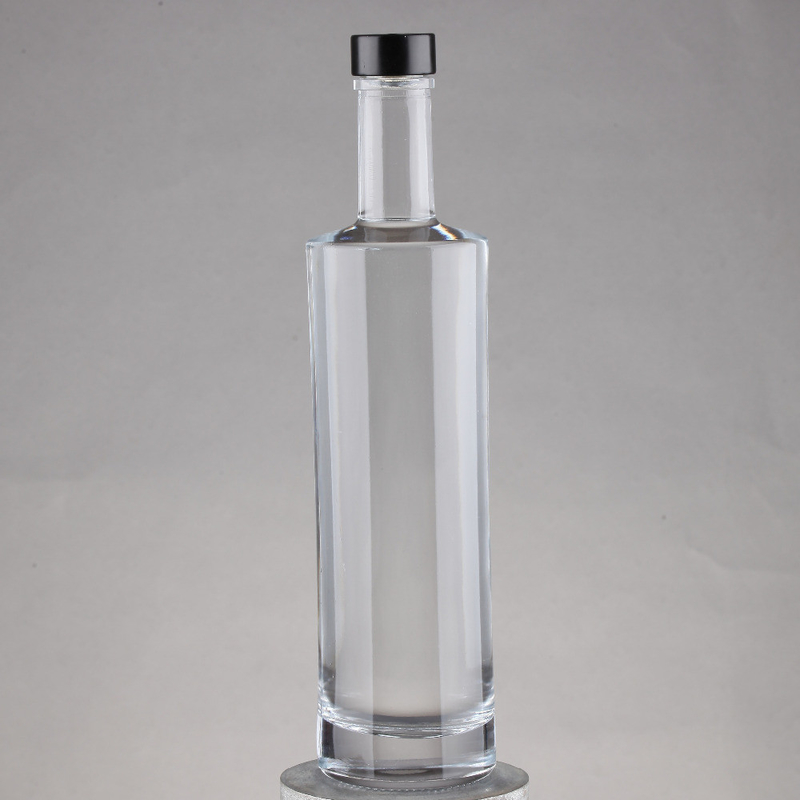 Botellas de whisky con tapa de guala de alta altura con corchos